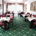 Gasthof-hotel Maintal *